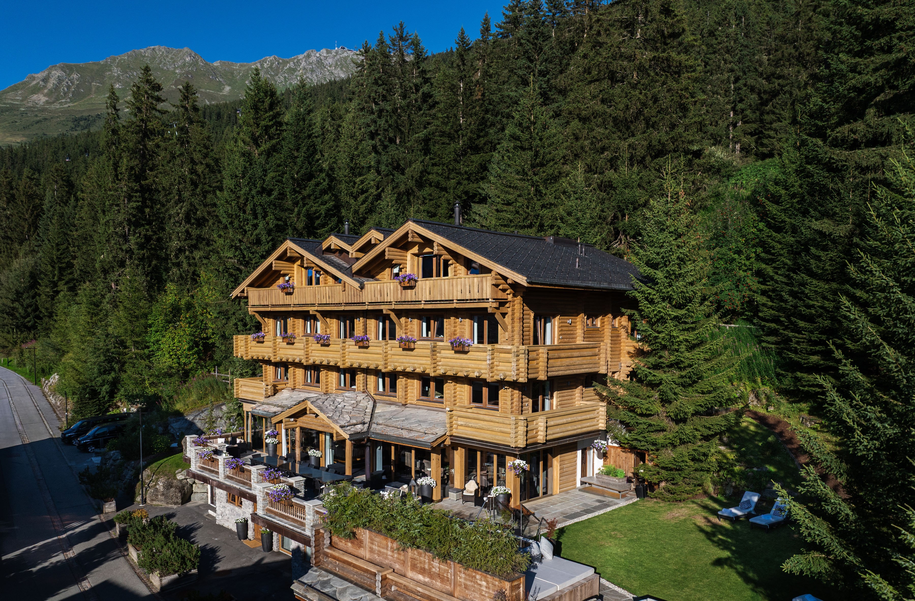 The Lodge Exterior Summer 3 LR