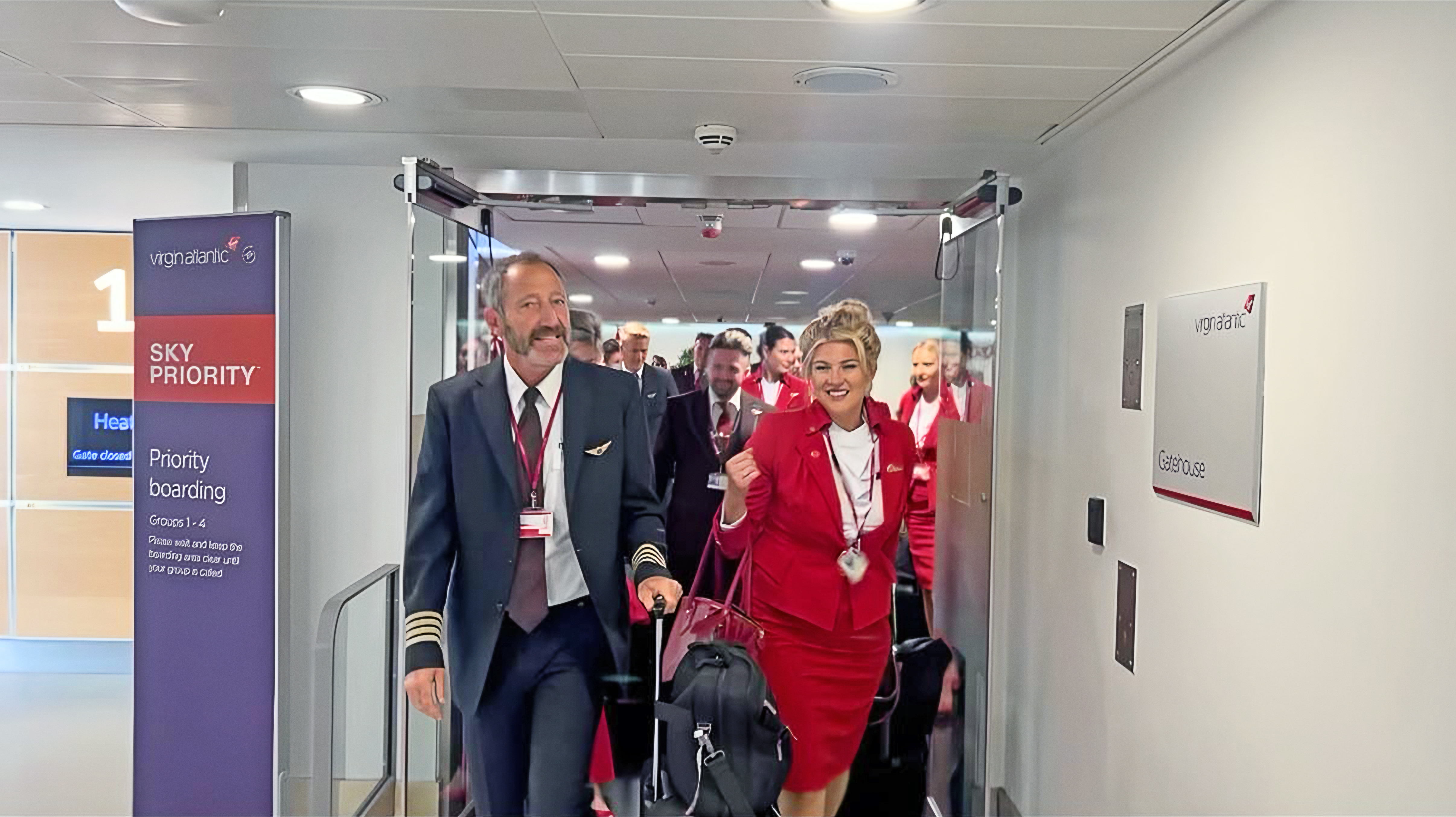 Chris_Terri_Pilot and Crew